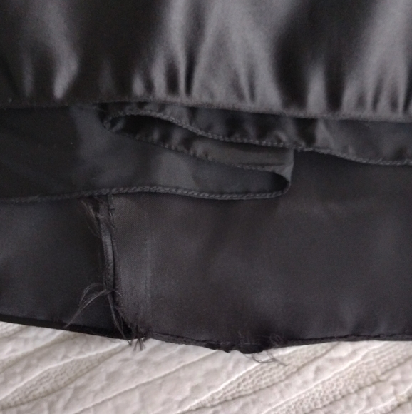 Women's Long Satin Evening Wear Dress - Picture 12 of 13